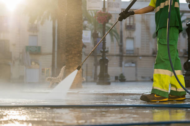 Best Gutter Cleaning  in Converse, TX